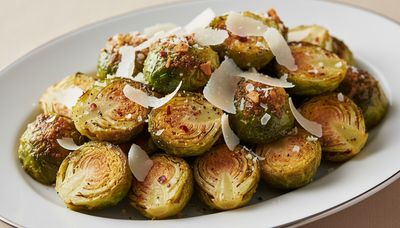Garlic Parmesan Brussels Sprouts