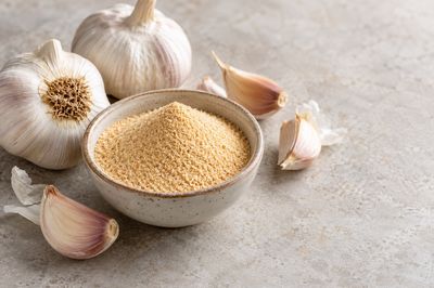 Garlic powder: How to Choose, Use and Store It