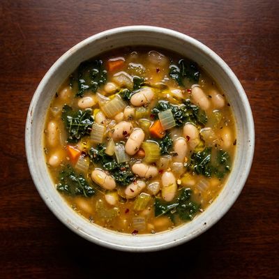 Tuscan White Bean and Kale Soup